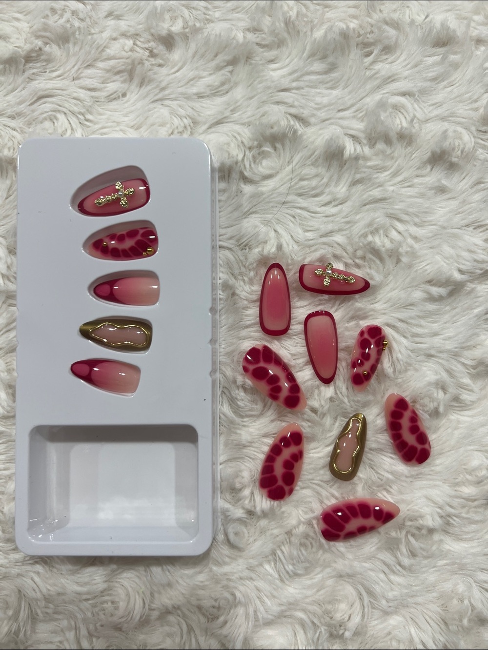 Pink Ombre Press On Nail Set with Gold Accents